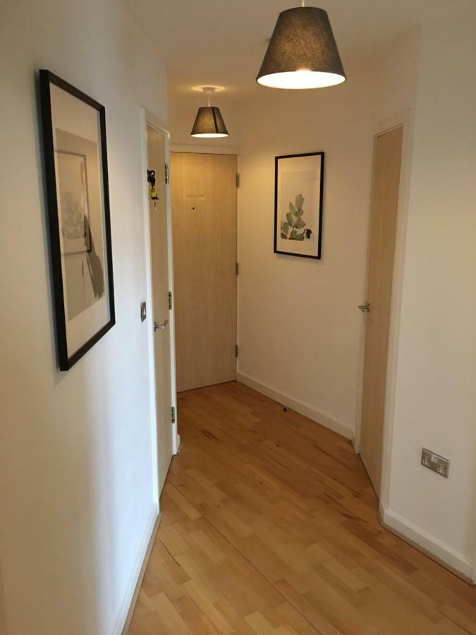 Stylish City Centre Apartment Кардіфф Екстер'єр фото